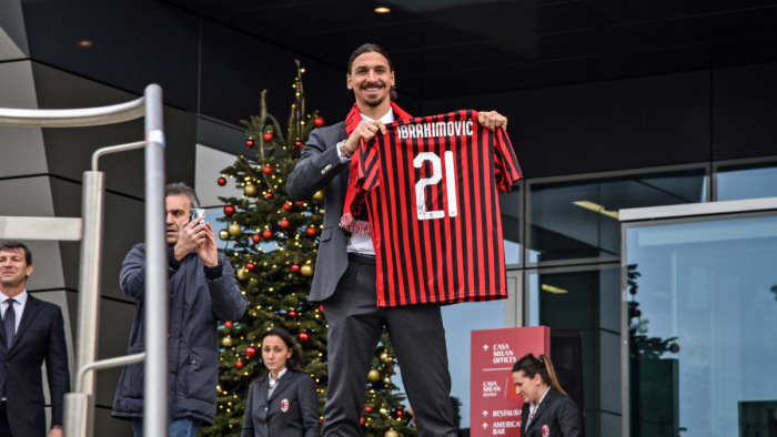 Megtörtént: Zlatan Ibrahimovic tényleg ráhúz egy évet a Milannál