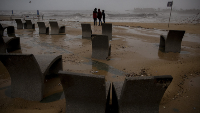Újabb áldozatai vannak a spanyolországi viharoknak