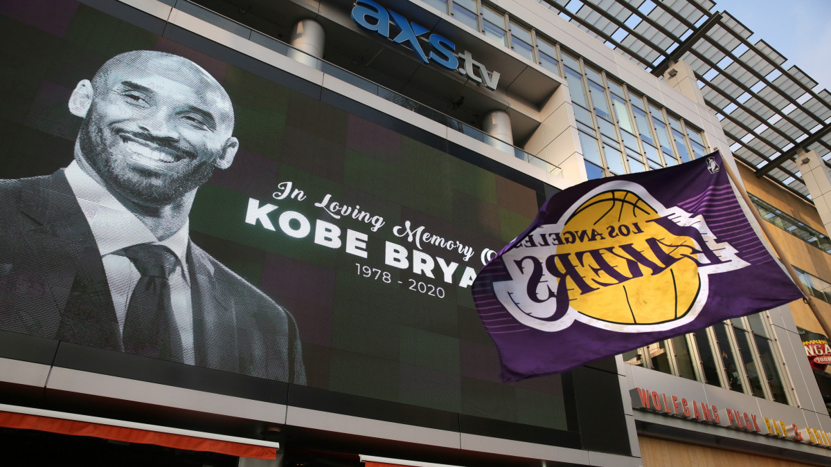 Szép gesztussal tisztelegnek Kobe Bryant emléke előtt