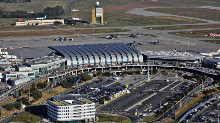 Uniós forrásból fejleszti a repülőteret a Budapest Airport