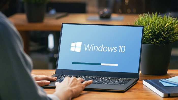 3000 forintért Windows 10 az újévben is (x)