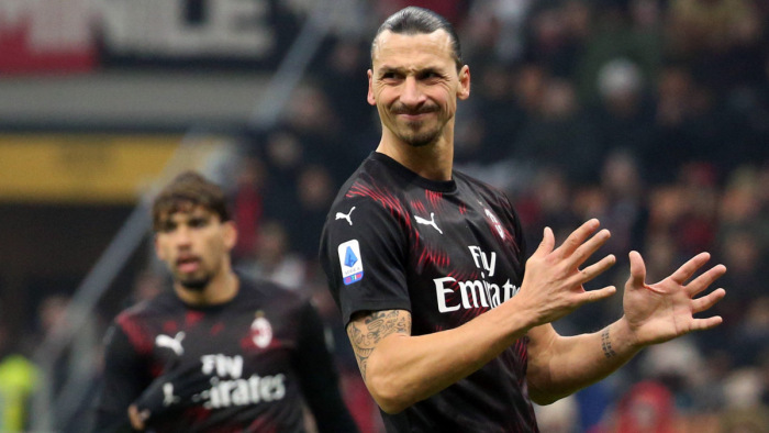 Ibrahimovic még marad a Milannál