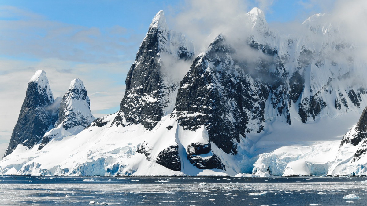 A sarkvidéki tengeri jégtakaró drámai mértékben fogy