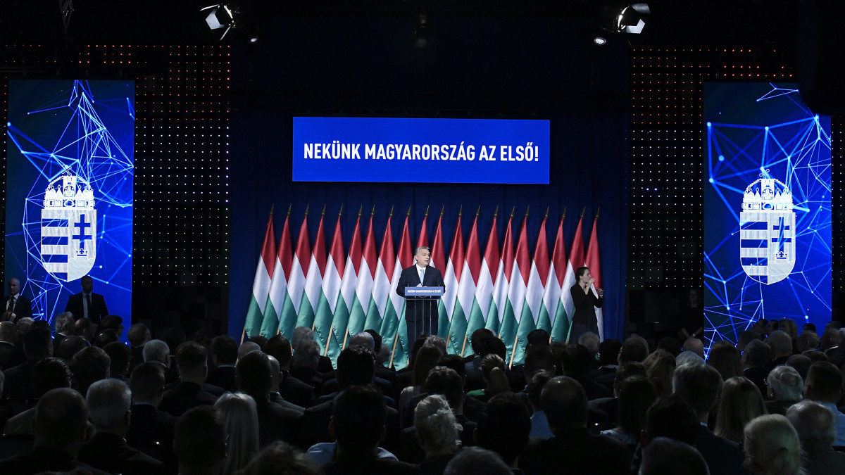 Orbán Viktor miniszterelnök hagyományos évértékelő beszédét tartja a Várkert Bazárban 2019. február 10-én.