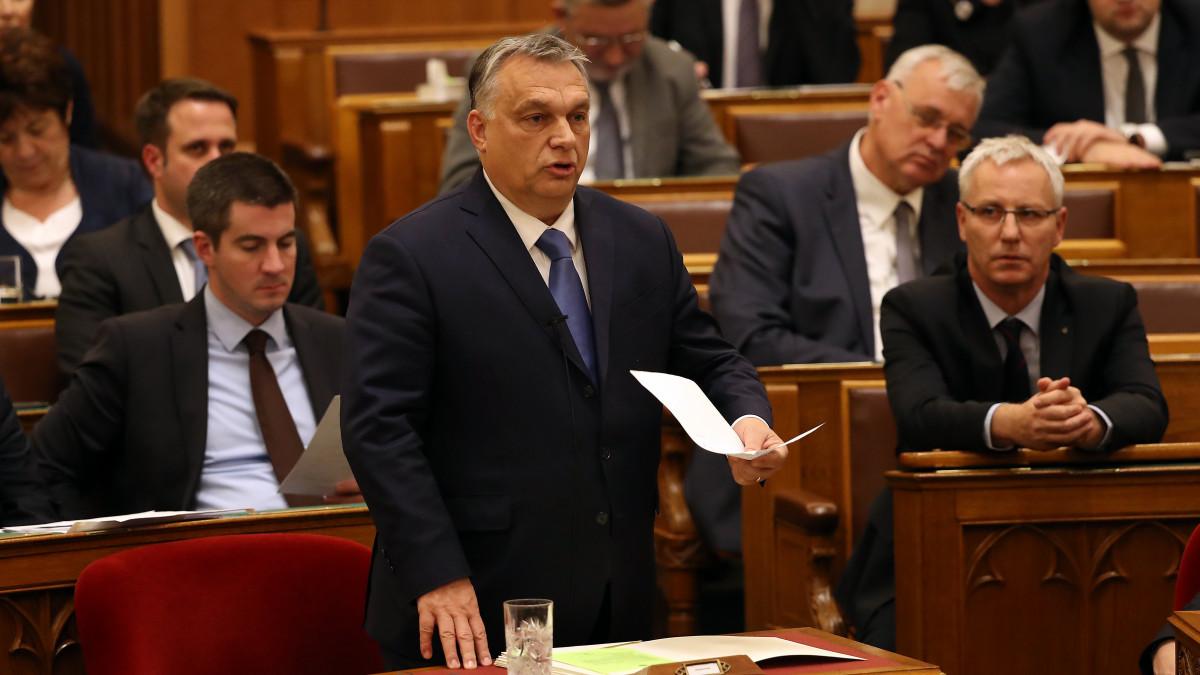 Orbán Viktor: nem lesz olyan ember, aki ne kapna állásajánlatot munkáltatótól vagy az államtól