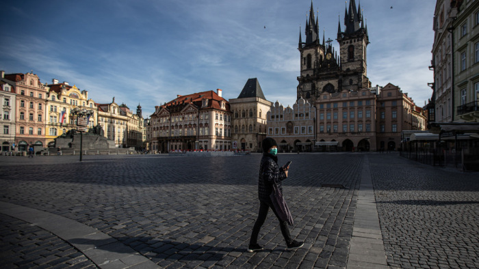 Vesztegzár alatt Csehország, 21 településen se ki, se be