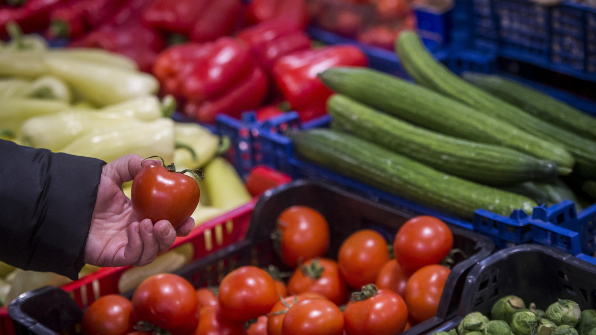 Zöldségek 2020. január 25-én a nagykőrösi piaccsarnokban, ahol Nagy István agrárminiszter bejelentette, hogy a kormány támogatásainak köszönhetően a helyi termelői piacok száma 2012 és 2019 között a két és félszeresére, 117-ről 298-ra emelkedett.