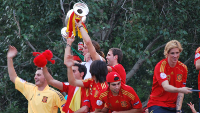 2008: a Hortalezai Bölcs vörösre festi a futballtérképet