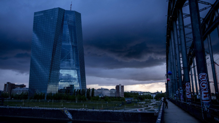 Magas István: Nem olyan borús a kép, mint ahogyan az Európai Központi Bank látja