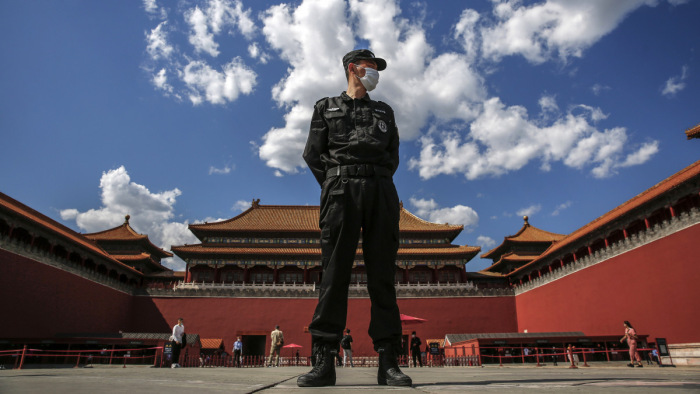 Szakértő: nem minden szektorban rózsás a helyzet Kínában