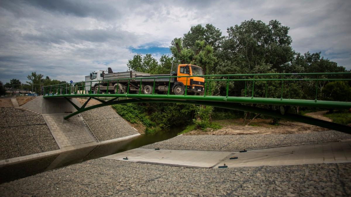 Kiállta a próbát a legújabb magyar híd