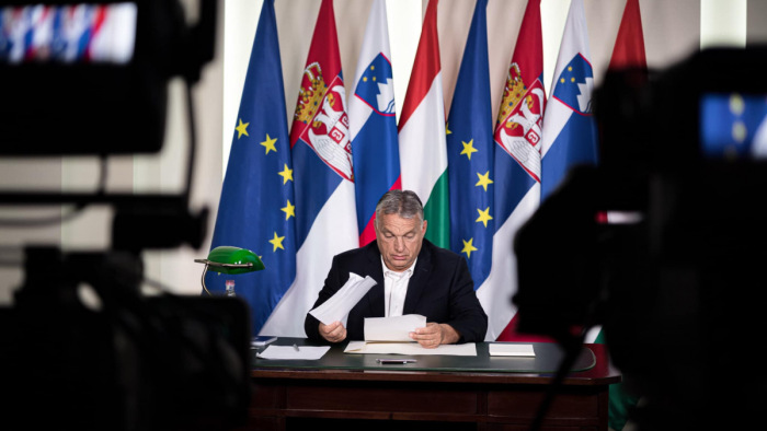 Európa cenzúrázatlanul - Orbán Viktor, a szerb elnök és a szlovén kormányfő konferenciája élőben