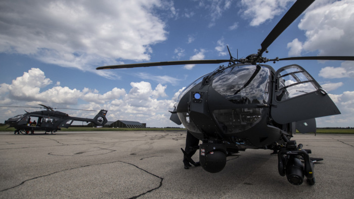 Újabb két H145M helikopter érkezett Szolnokra