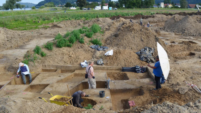 Páratlan leletekre bukkantak a Dunában - fotók