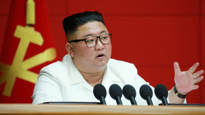 Választás: bombameglepetést szolgáltatott Kim Dzsong Un