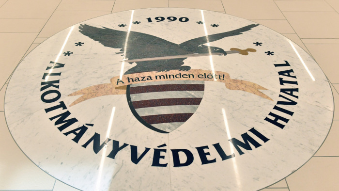 Lőpor Magyarországról Ukrajnába - közleményt adott ki az AH egy újságcikkre reagálva