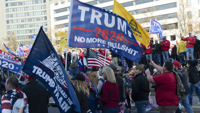 Összecsapások a Trump melletti tüntetésen