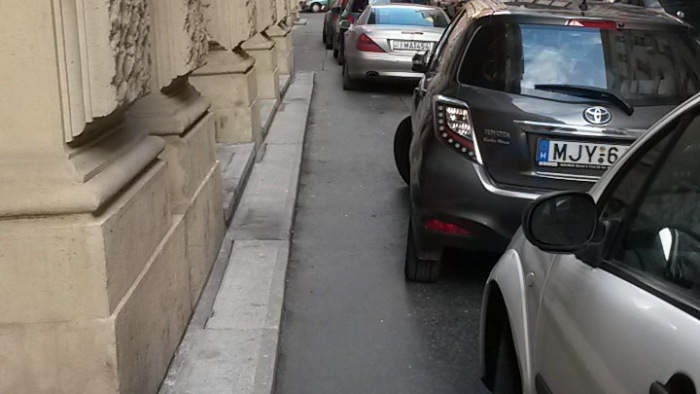 Karácsony Gergely: káoszt okoz az ingyenes parkolás a nagyvárosokban