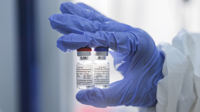 Csalások a koronavírus-vakcinákkal - figyelmeztet az Europol