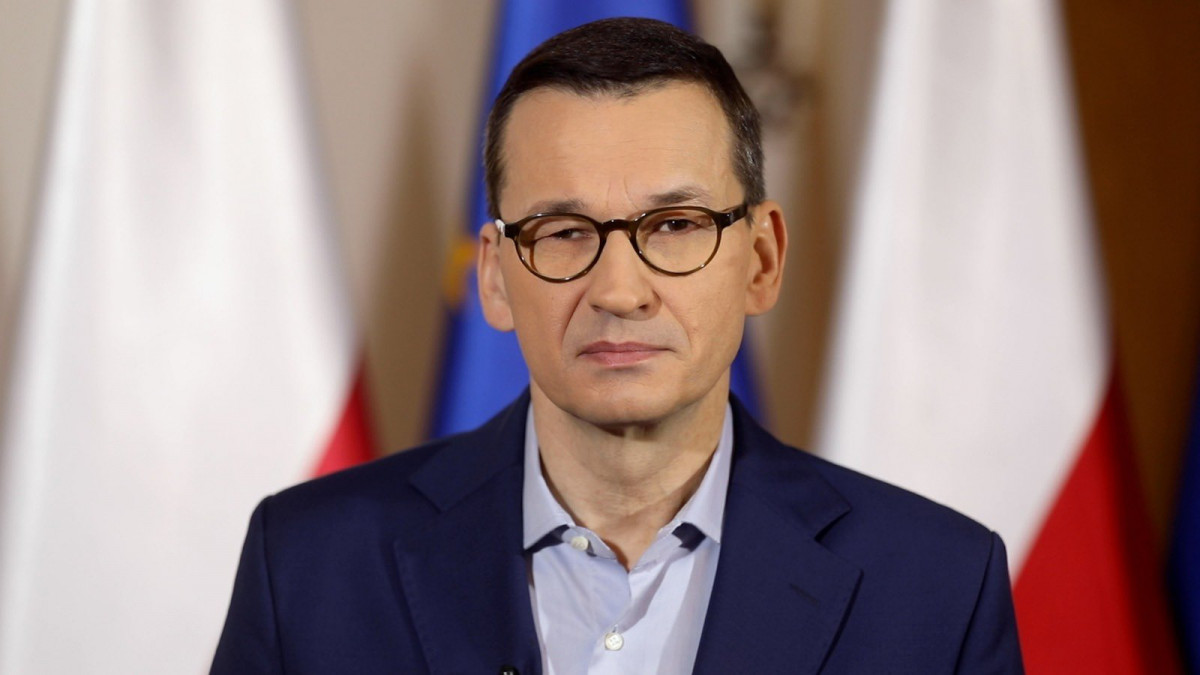A lengyel kormányfő brüsszeli cikkben védi a vétó szükségességét
