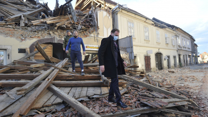 Hatalmas pusztítást okozott a horvátországi földrengés – képek, videók