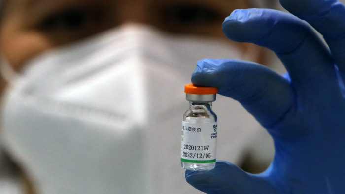 Kínai vakcinát vásárol Csehország is