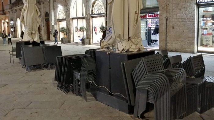 A vírusmutációk terjedése miatt több várost lezárnak Olaszországban