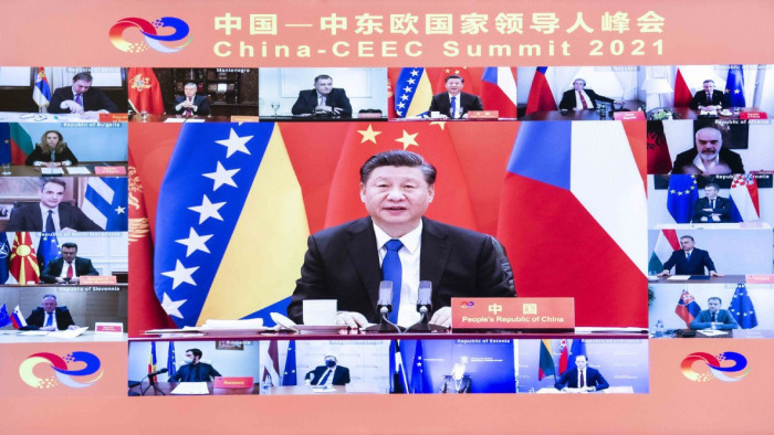 Bővíti együttműködését Kína Kelet- és Közép-Európával