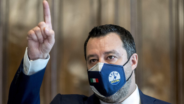 Bíróság elé állítják Matteo Salvinit