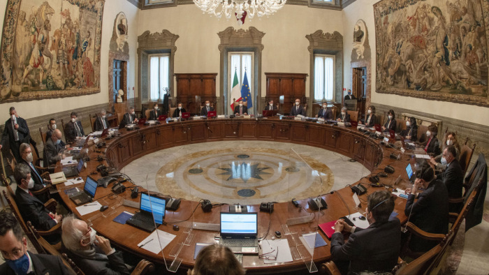 Parlamenti bizalmi szavazásra készül az új olasz kormány