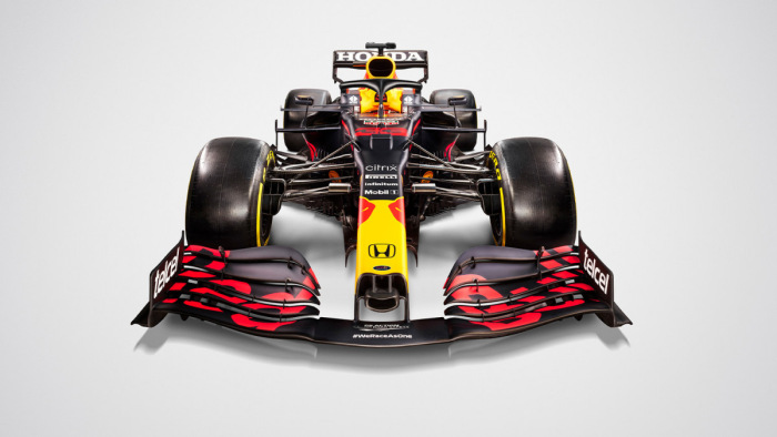 A Red Bull is leleplezte új autóját