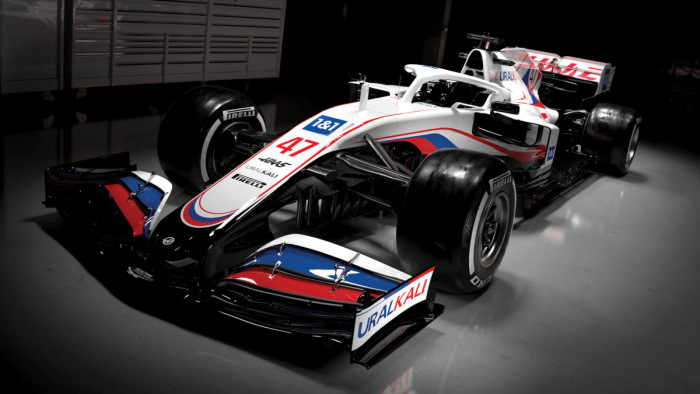 Orosz zászlóba öltözik idén a Haas F1-es kocsija - képek