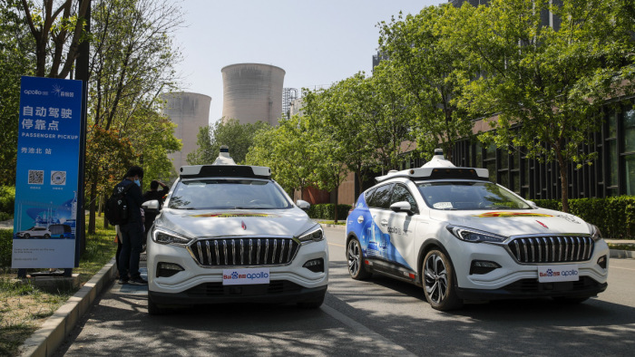Önvezető autók - Elindult a fizetős robottaxi szolgáltatás Pekingben
