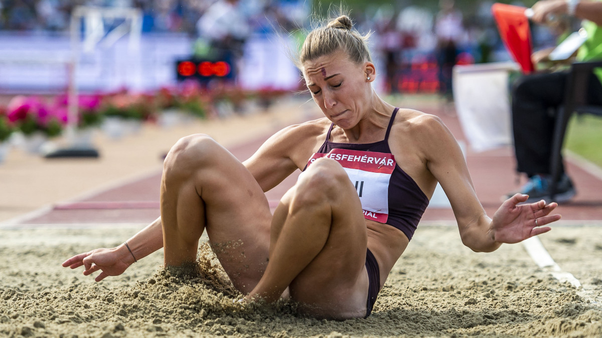 Krizsán Xénia a Gyulai István Memorial nemzetközi atlétikai verseny női távolugrásának döntőjében Székesfehérváron 2019. július 9-én.