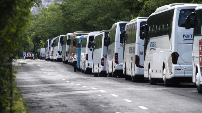 Gázbuszokat vesz a Volán, részben a fővárosi agglomeráció számára