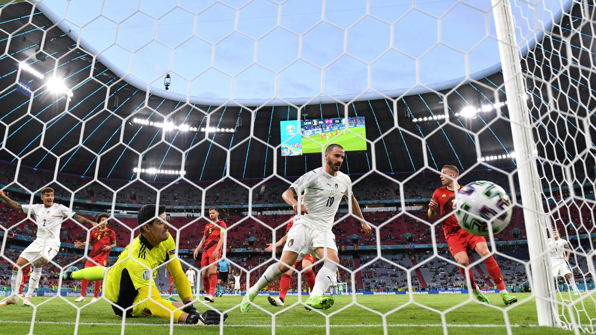 MUNICH, GERMANY - JULY 02: Leonardo Bonucci of Italy scores a goal past Thibaut Courtois of Belgium that was ruled out for offside during the UEFA Euro 2020 Championship Quarter-final match between Belgium and Italy at Football Arena Munich on July 02, 2021 in Munich, Germany. (Photo by Matthias Hangst/Getty Images)