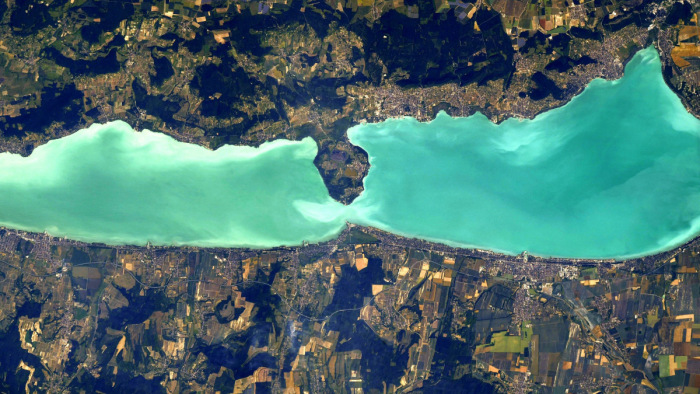 Lélegzetelállítóan fest az űrből a Balaton – képek