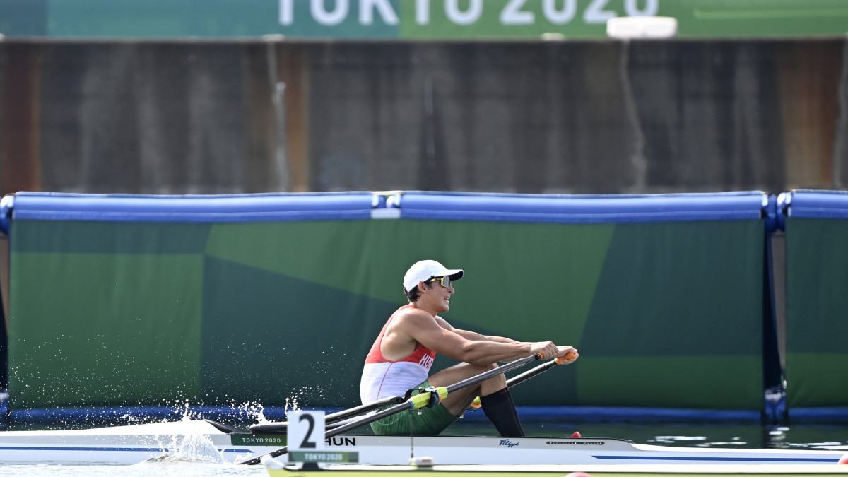 Pétervári-Molnár Bendegúz a tokiói nyári olimpia egypárevezős versenyszámának előfutamában a tokiói Sea Forest Evezős Pályán 2021. július 23-án.