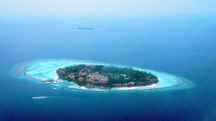 Húszezres úszó város épül a Maldív-szigeteknél