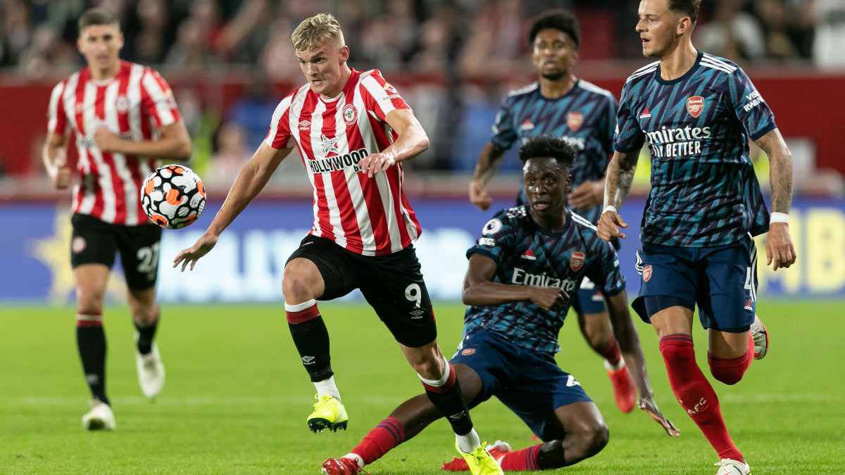 Marcus Forss of Brentford in action during the Premier League match between Brentford and Arsenal at the Brentford Community Stadium, Brentford, England on 13th August 2021. (Photo by Juan Gasparini/MI News/NurPhoto via Getty Images)