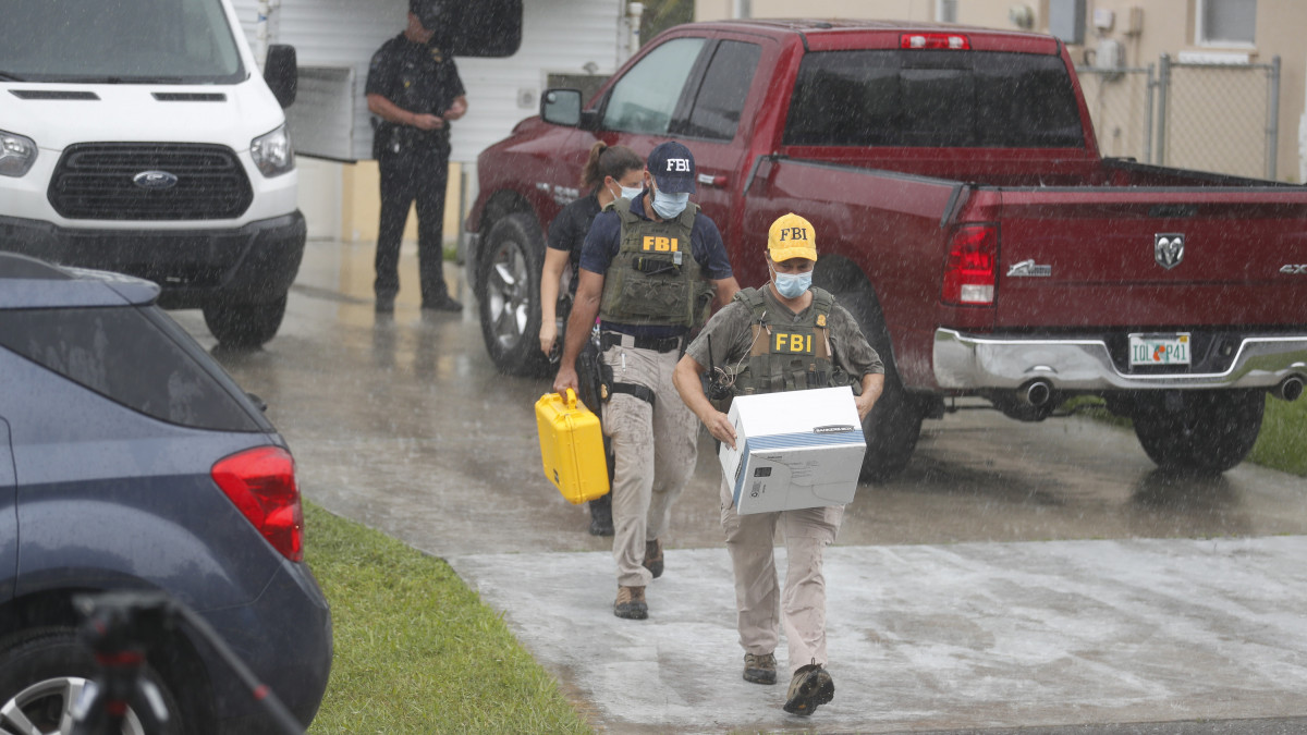 NORTH PORT, FL - SEPTEMBER 20: FBI agents begin to take away evidence from the family home of Brian Laundrie, who is a person of interest after his fiancĂŠ Gabby Petito went missing on September 20, 2021 in North Port, Florida. A body has been found by authorities in Wyoming that fits the description of Petito, who went missing while on a cross country trip with Laundrie. (Photo by Octavio Jones/Getty Images)