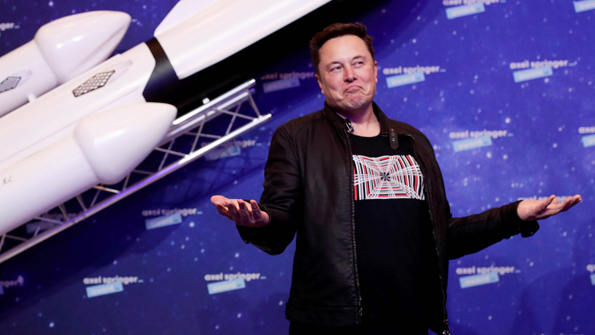 Valami nincs rendben Elon Musk Twitter-vásárlásával, vizsgálódik a tőzsdefelügyelet