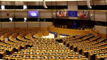 Elemző: jelentős átrendeződés várható az EP-ben, nagyot nyerhetnek a radikális jobboldali pártok