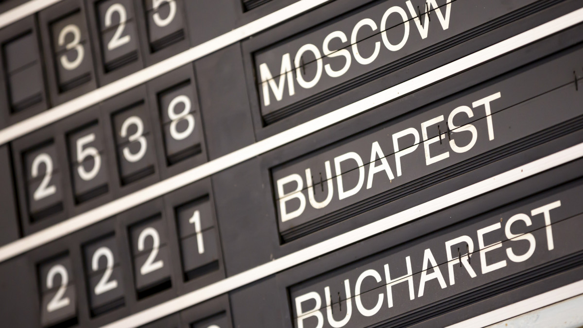 Old flight information display system. Split-flap (or just flap) display. Often used as a public transport timetable in airports or railway stations. Moscow, Budapest, Bucharest.