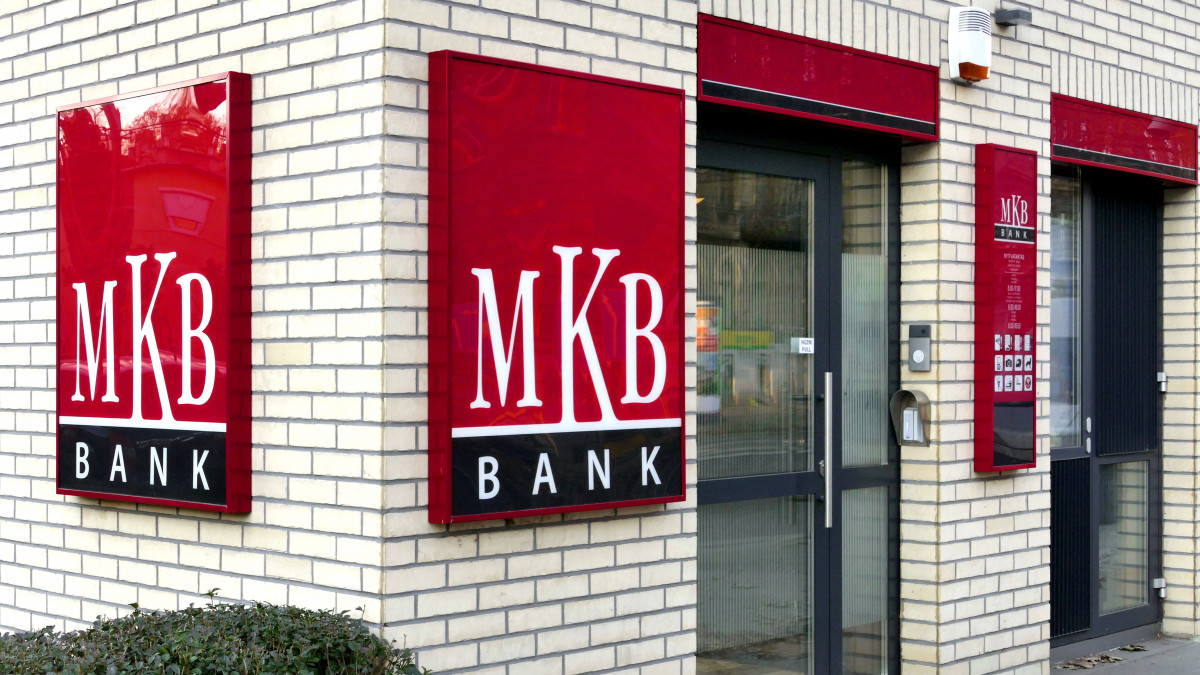 Az MKB Bank egyik modern fióképülete a főváros XIV. kerületében a Thököly út 100-ban. MTVA/Bizományosi: Jászai Csaba  *************************** Kedves Felhasználó!