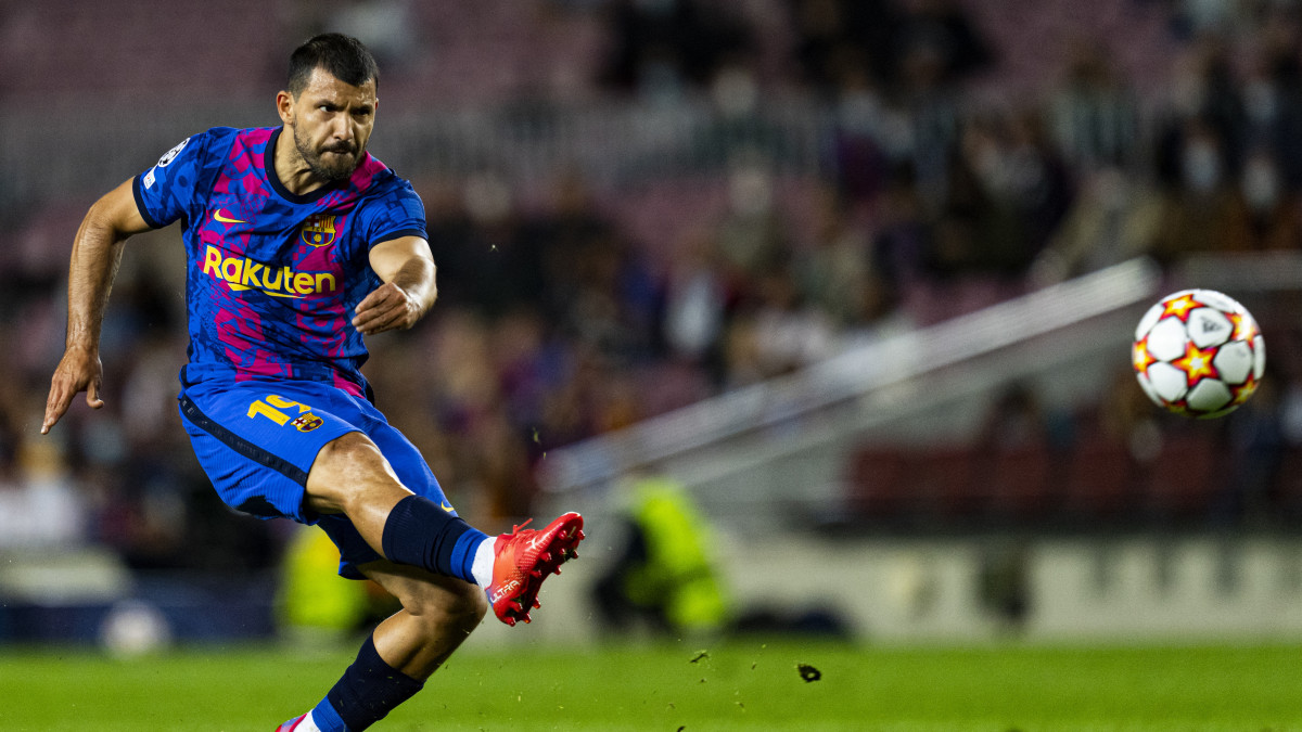 Kun Aguero (FC Barcelona), during the Champions League soccer match between FC Barcelona and Dynamo Kyiv, at the Camp Nou stadium in Barcelona, Spain, Wednesday, October 20, 2021. Foto: Siu Wu. (Photo by Siu Wu/picture alliance via Getty Images)