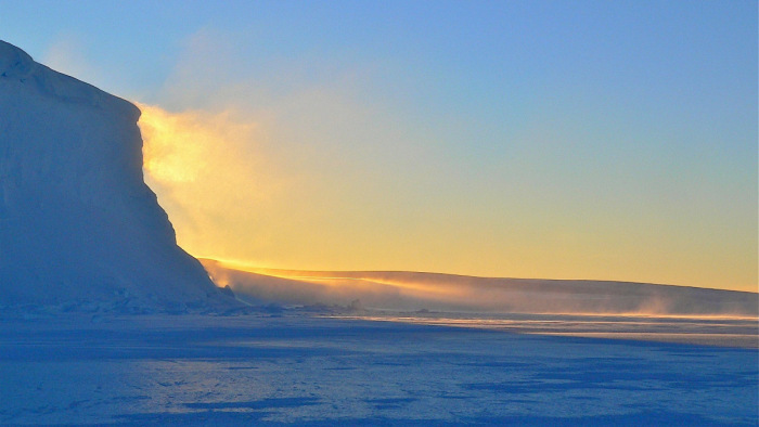 Ismeretlen létformákra bukkantak az Antarktisz jege alatt