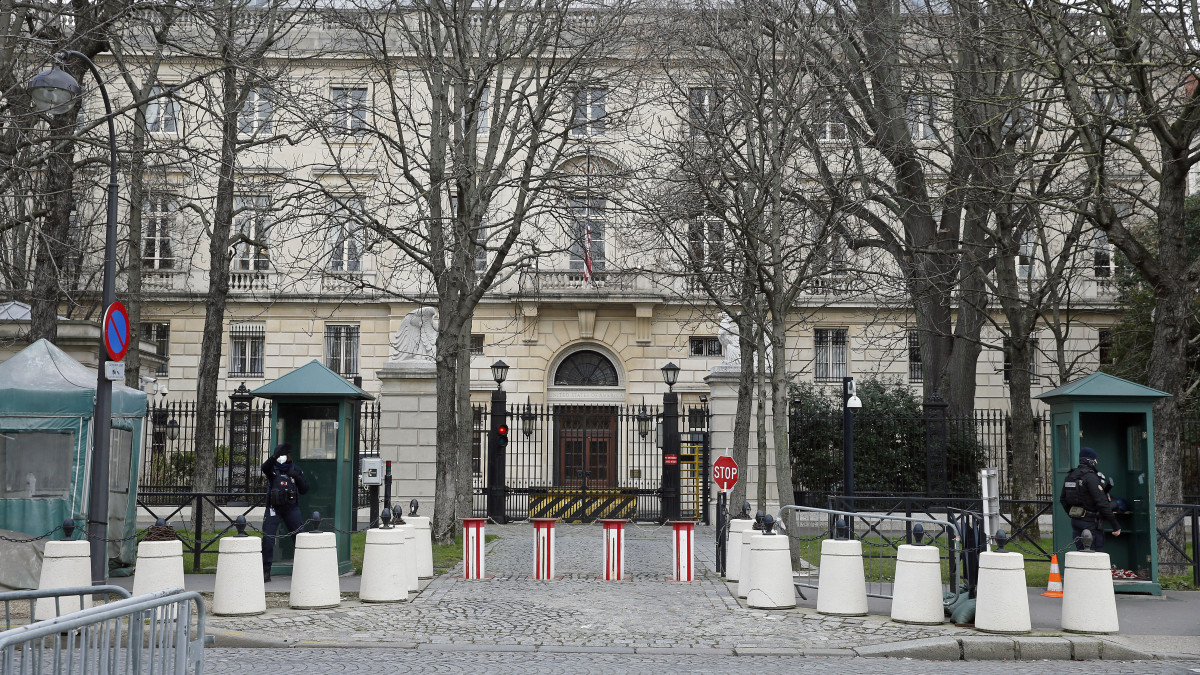 PARIS, FRANCE - JANUARY 13: The U.S. Embassy in Paris is seen where officials serving at the U.S. diplomatic mission in Paris are believed to have been diagnosed with the mysterious neurological disease on January 13, 2022 in Paris, France. US diplomats in Paris have reported hearing unexplained sounds and getting sick with a mystery illness known as Havana Syndrome. (Photo by Chesnot/Getty Images)