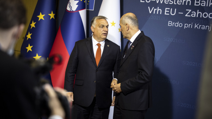 A szlovén kormányfővel találkozik Orbán Viktor
