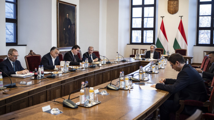 Összeült a magyar nemzetbiztonsági kabinet